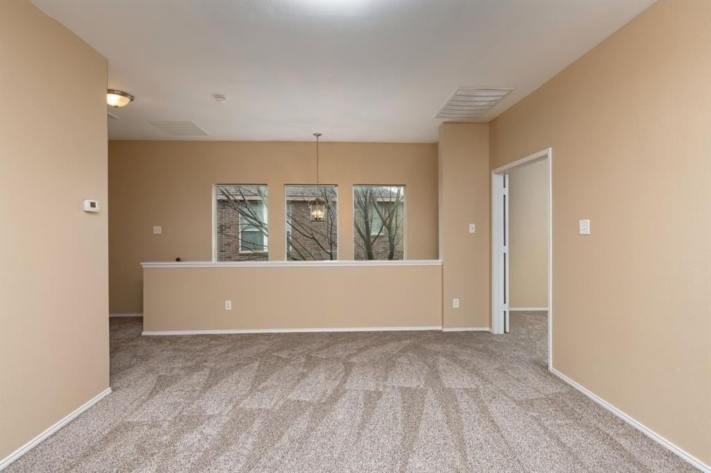 2510 Sedona St - Photo 5 of 40