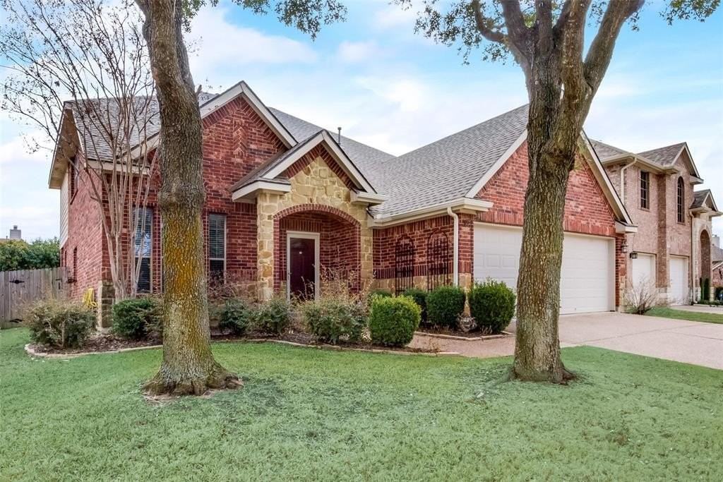 2569 Pinnacle Point Dr - Photo 4 of 32