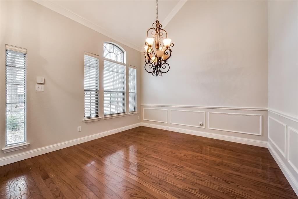 2569 Pinnacle Point Dr - Photo 6 of 32