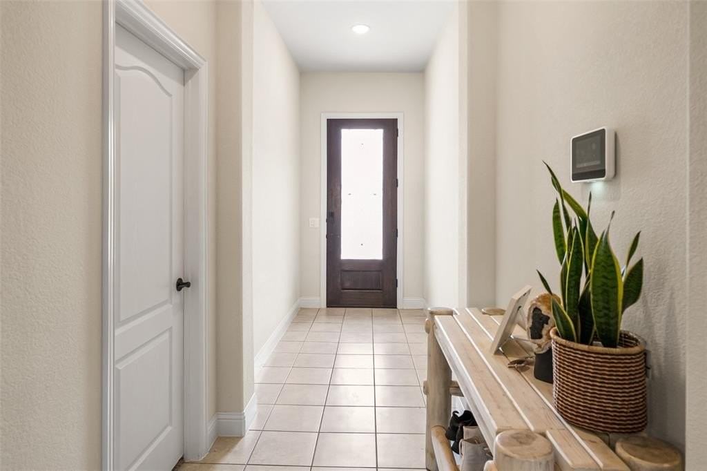 1514 Nighthawk Ln - Photo 3 of 26