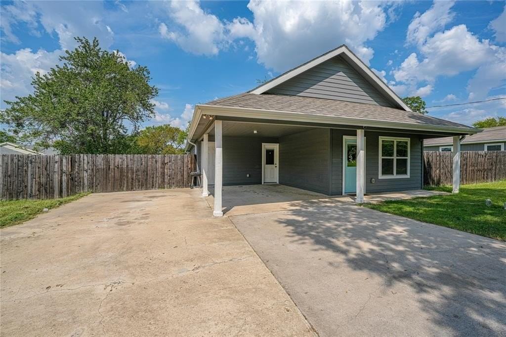1228 Jones St - Photo 3 of 21