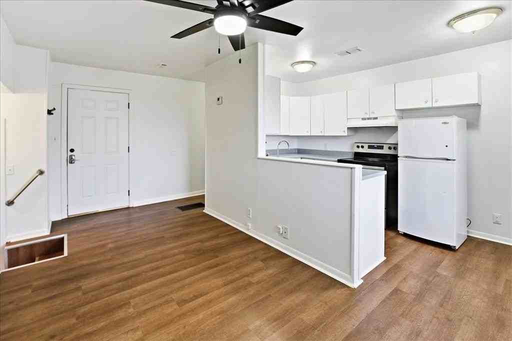 15106 County Road 431 #B - Photo 3 of 18