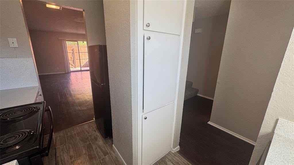 3813 Coates Cir - Photo 6 of 29
