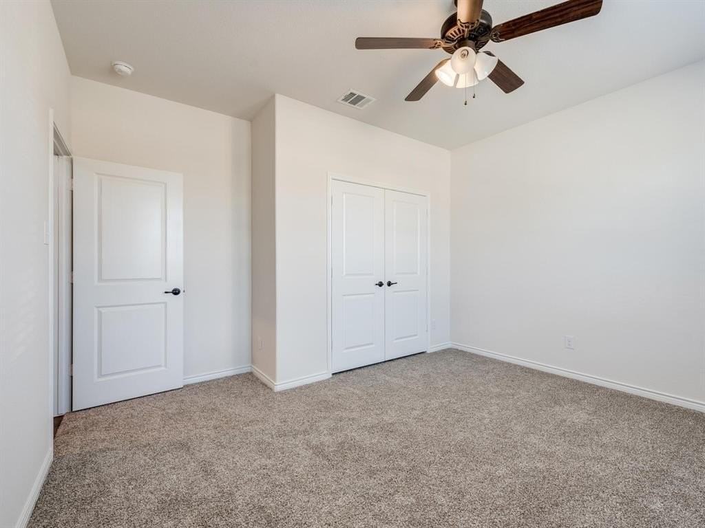 3127 Maverick Dr - Photo 6 of 35