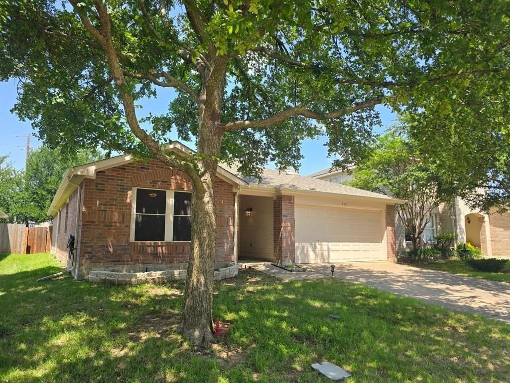2837 Terrace Dr - Photo 3 of 25