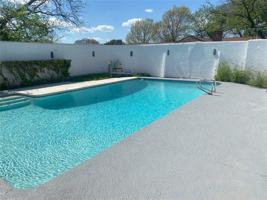 featured image of 821 Arrowhead Dr