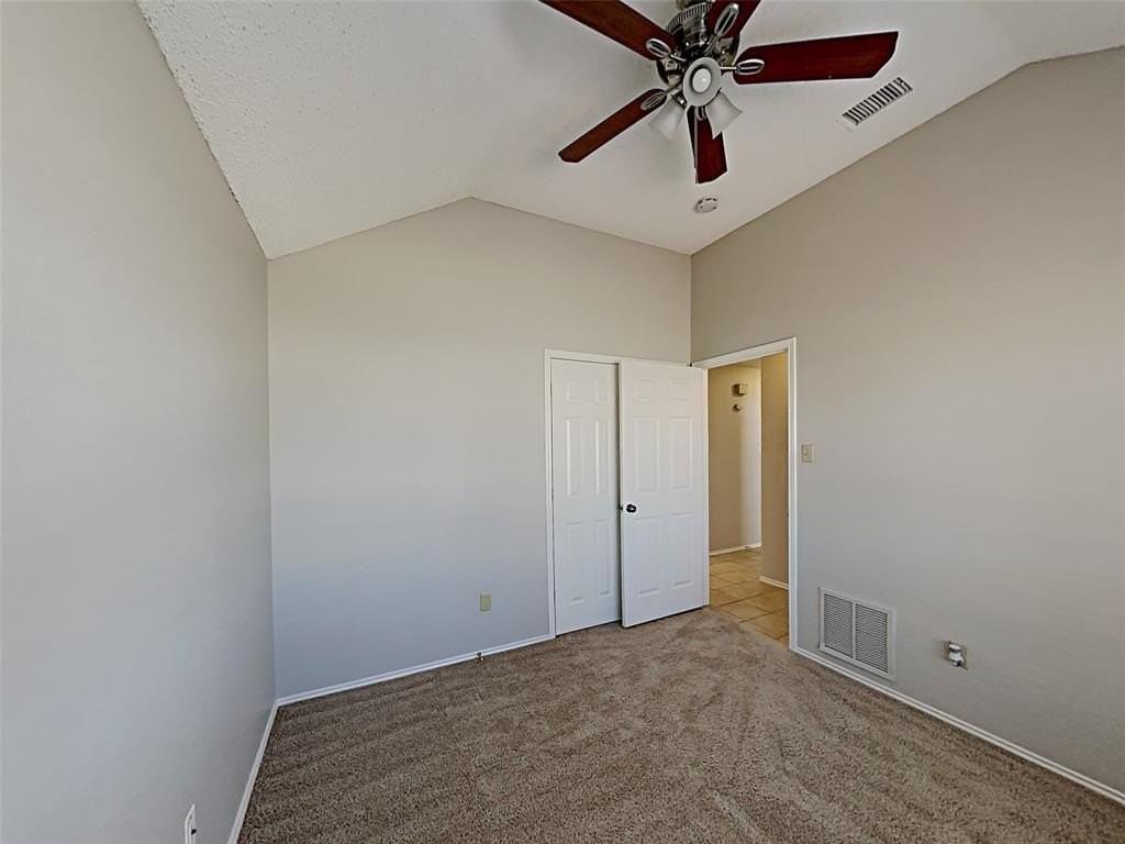 815 Mccomb Ln - Photo 6 of 18