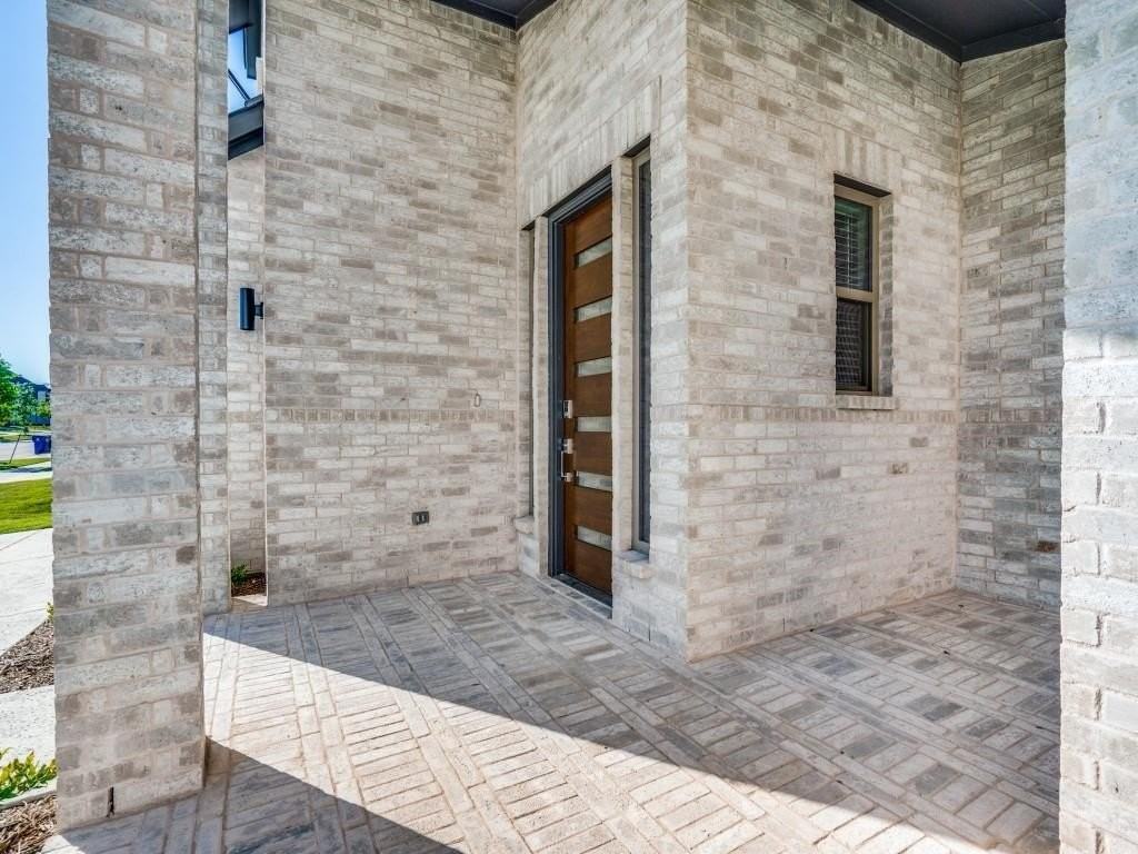 15898 Candletree Rd - Photo 6 of 40