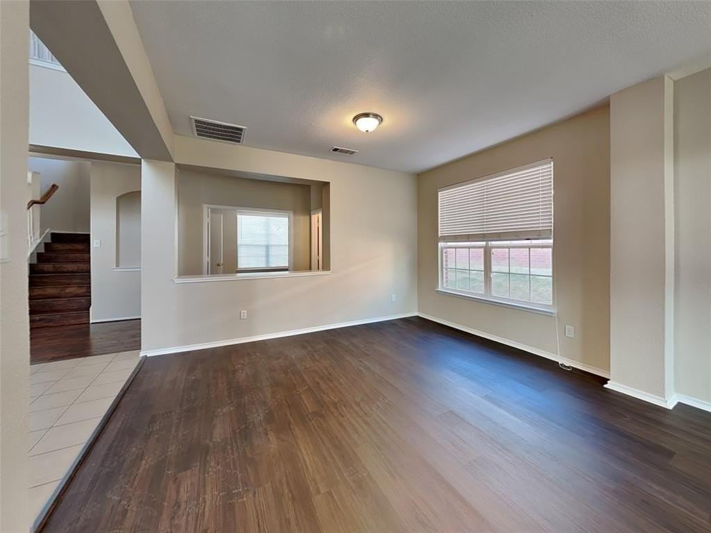 2707 Whisper Ct - Photo 6 of 17