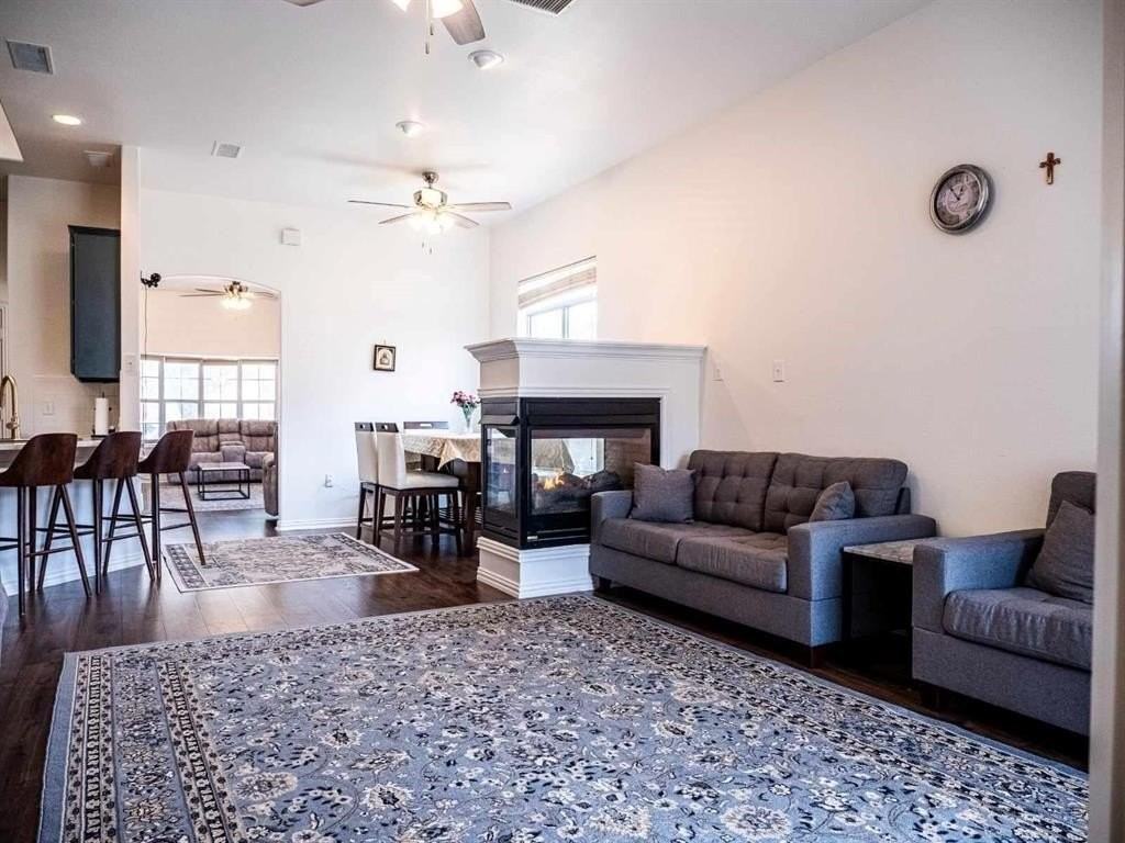 5528 Milford Dr - Photo 3 of 25