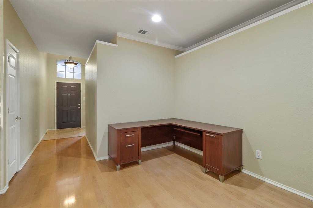 701 Bella Vista Dr - Photo 5 of 21