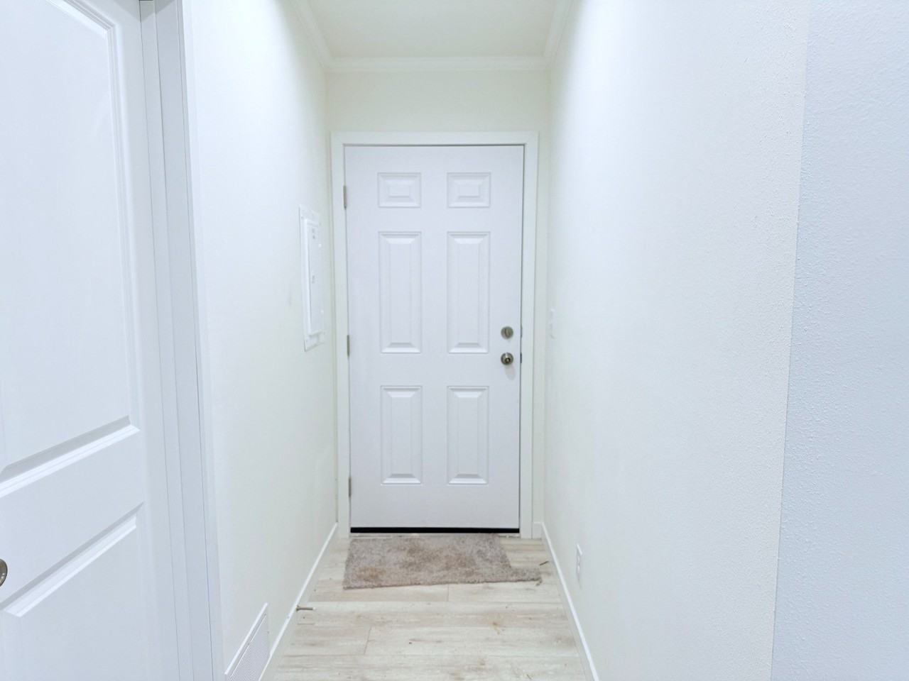 4400 La Salle St Trlr 109 #109 - Photo 5 of 14