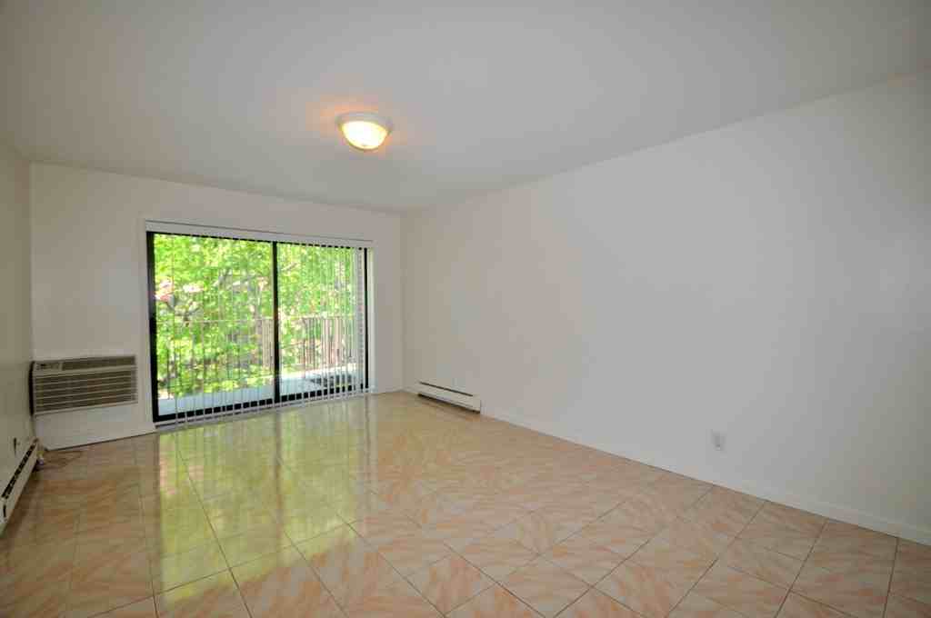 119 Dehaven Dr - Photo 3 of 17