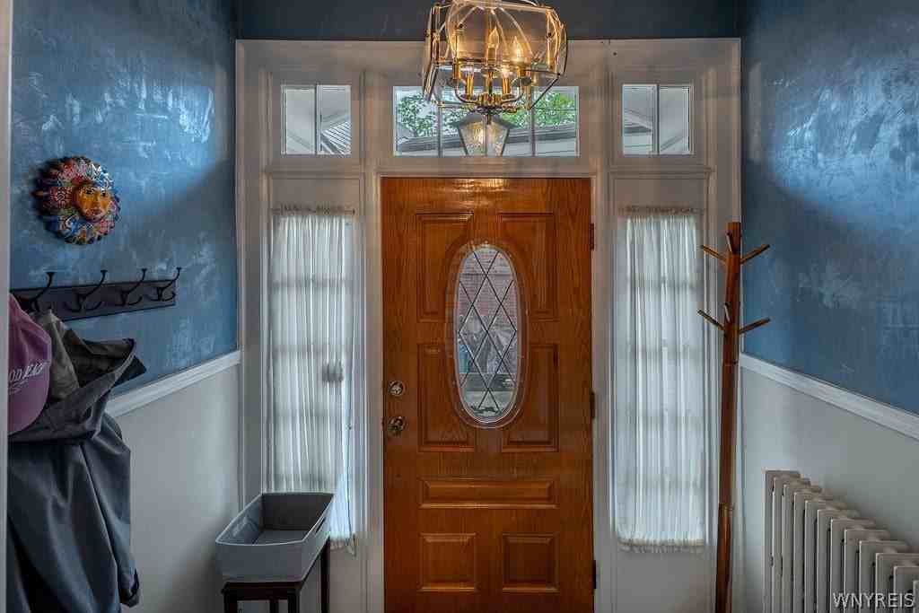 10 Summit Ave - Photo 4 of 38