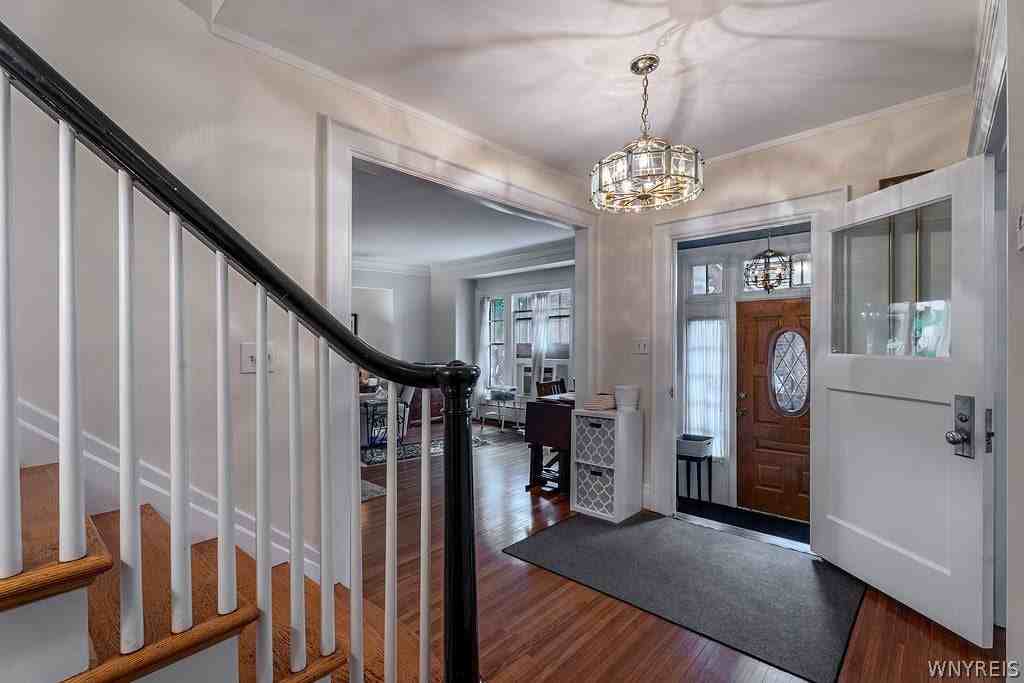 10 Summit Ave - Photo 5 of 38