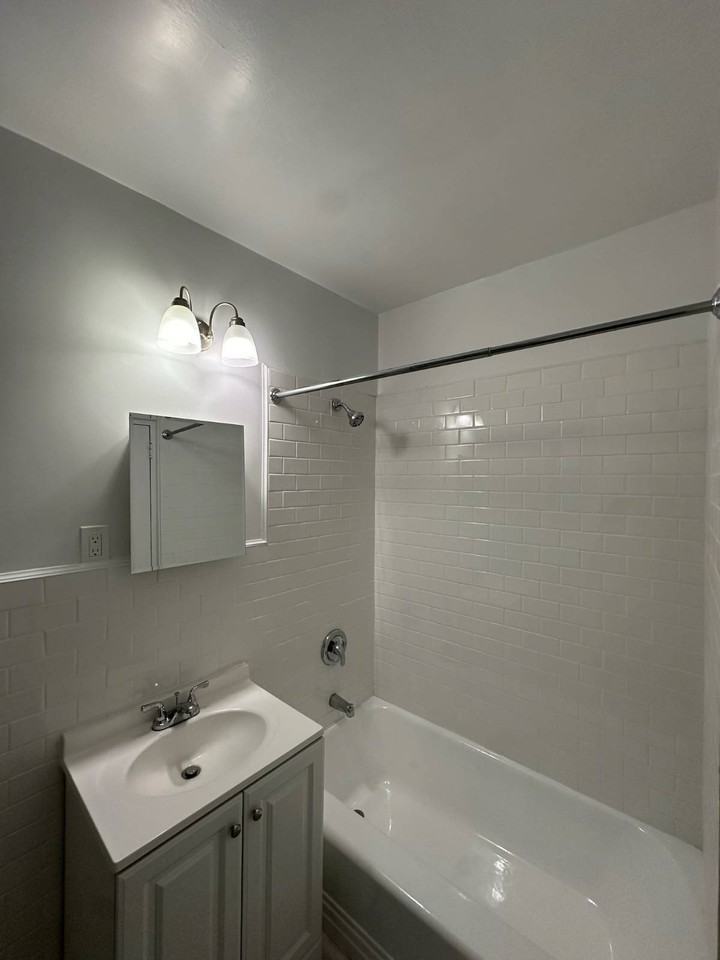 70 Clark St #2C - Photo 2 of 5