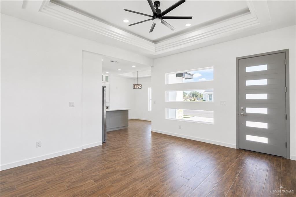10825 N Sugar Bear Dr - Photo 4 of 7