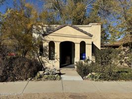 featured image of 606 E Willis St