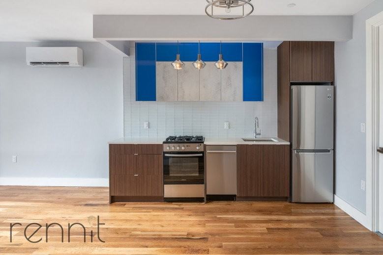 56 Ainslie St #2C - Photo 3 of 8