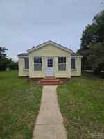 featured image of 210 S 2nd St