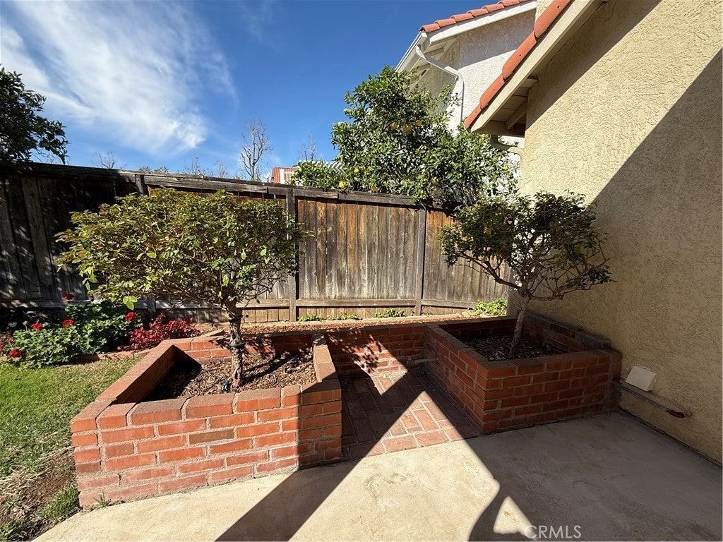 1756 Parkview - Photo 7 of 27