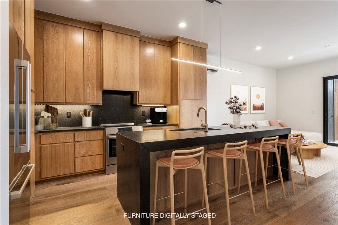 905 Se 4th St - Photo 6 of 15