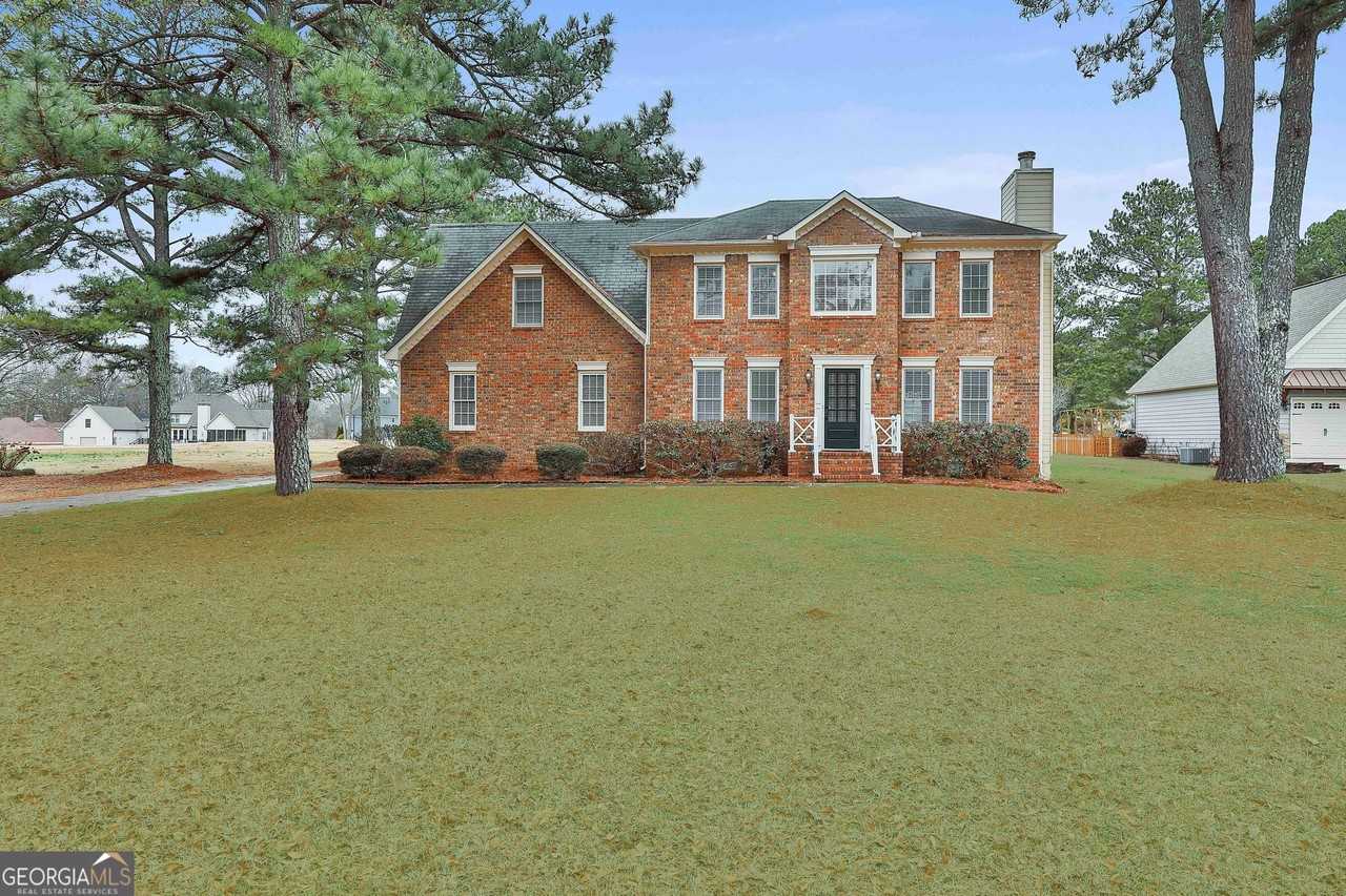 544 Sullivan Rd - Photo 2 of 31