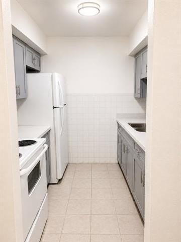 115 W Esplanade Ave Apt 10 - Photo 5 of 6