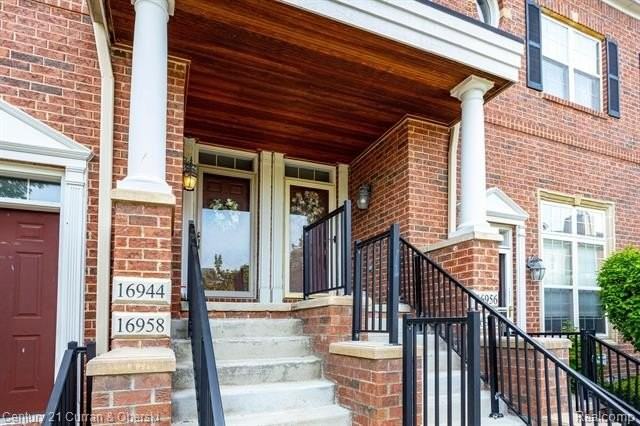 16944 Farmington Rd #22 - Photo 2 of 25