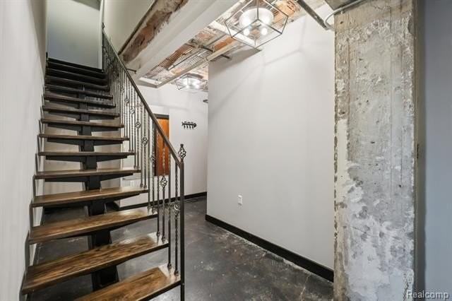 2915 John R St #502 - Photo 3 of 25