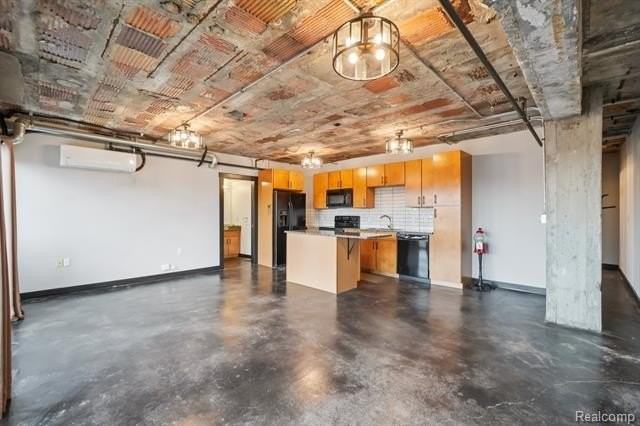 2915 John R St #502 - Photo 5 of 25