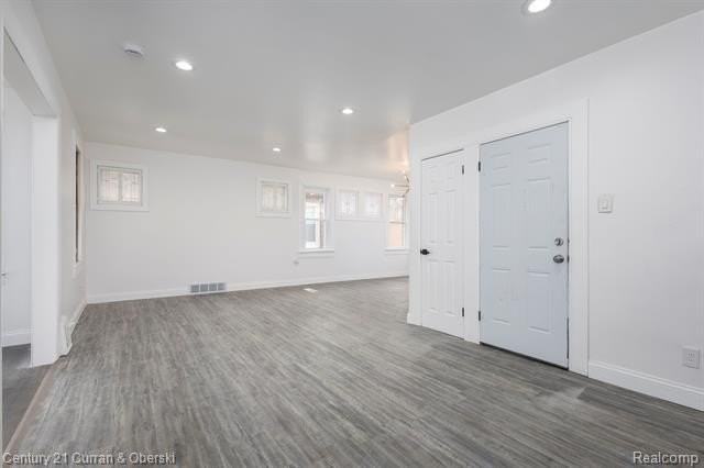 12468 Mendota St ## 70 - Photo 2 of 17