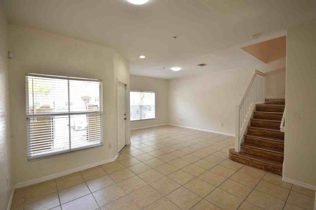 2851 W Prospect Rd #1211 - Photo 3 of 22