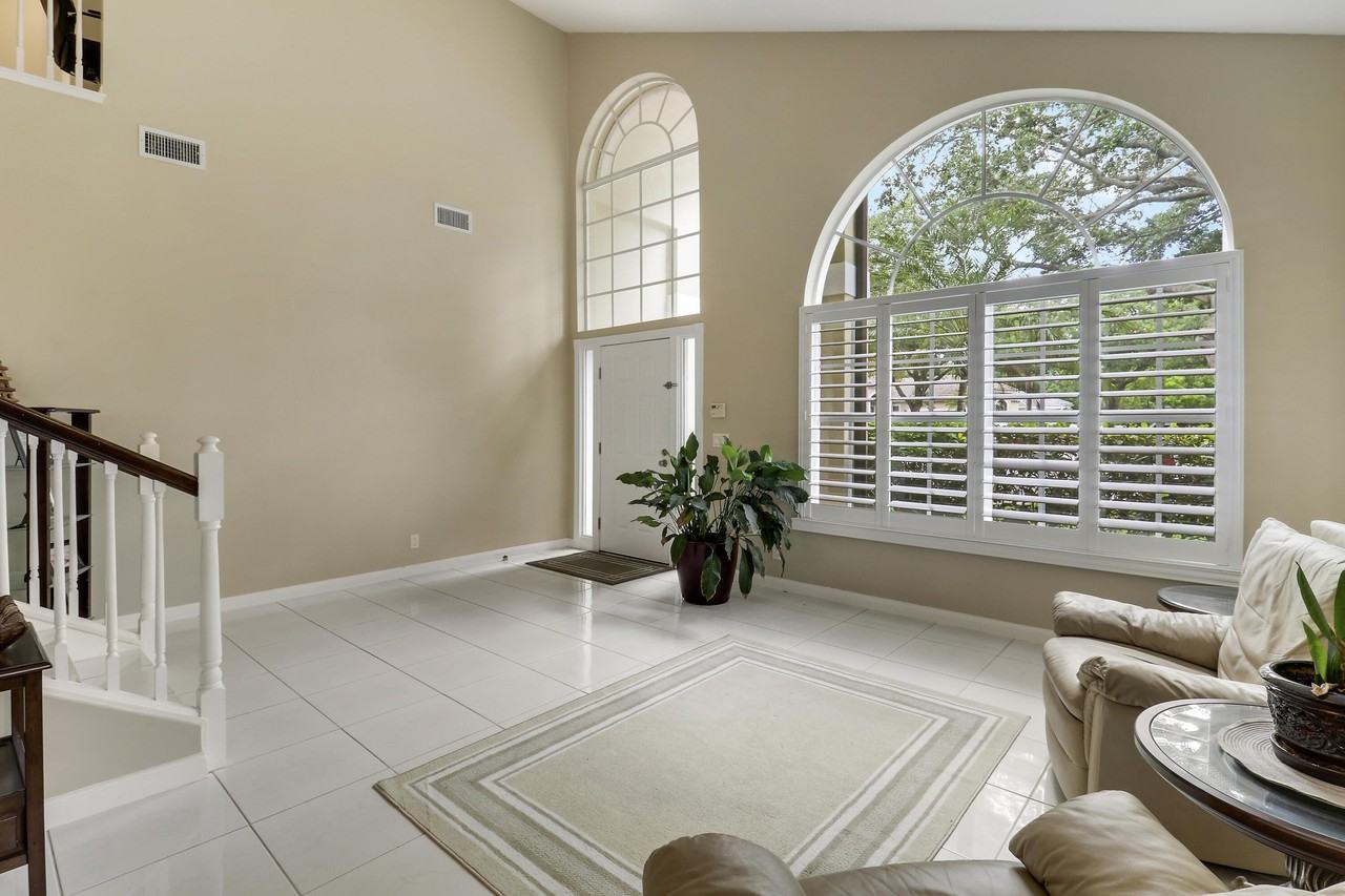 227 Skylark Pt - Photo 5 of 50