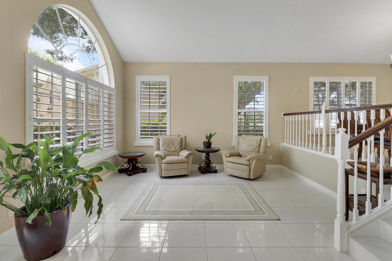 227 Skylark Pt - Photo 6 of 50