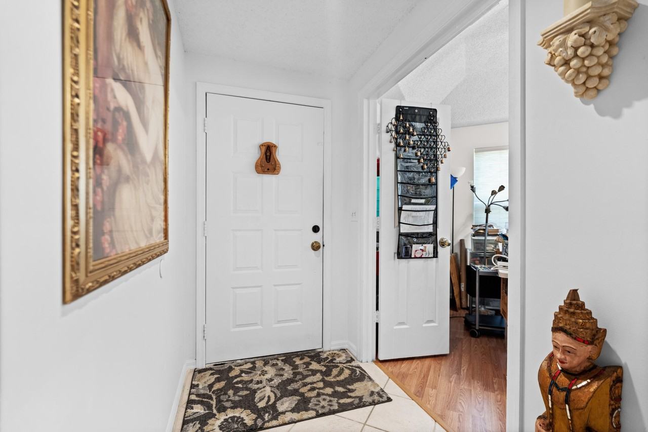 5280 Se Seascape Way #101 - Photo 7 of 38