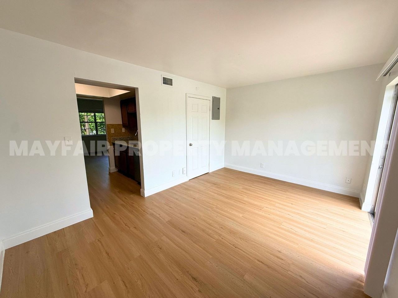 4100 Nw 16th Ave #11 - Photo 4 of 13