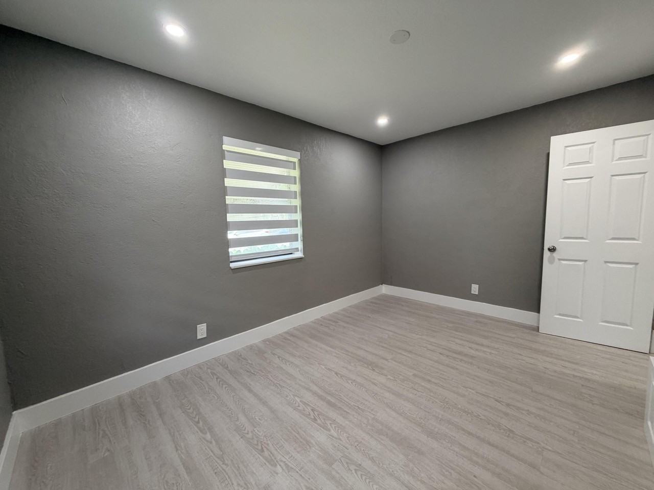 827 Franklin Rd - Photo 6 of 19