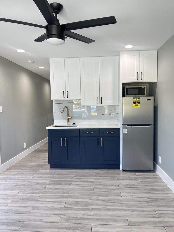 4819 Gladiator Cir - Photo 3 of 11