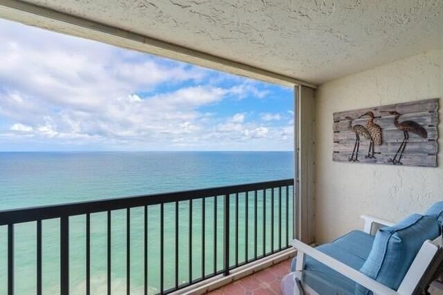 9550 S Ocean Dr #PH4 - Photo 3 of 48