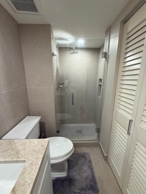 21820 Cypress Cir #25E - Photo 5 of 11