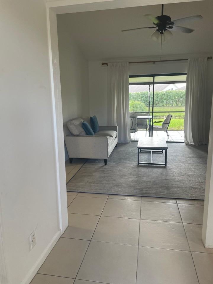 12726 Spinnaker Ln - Photo 3 of 31