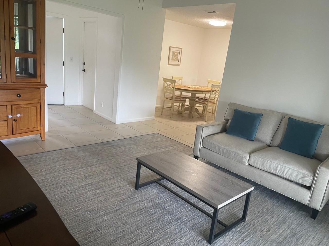 12726 Spinnaker Ln - Photo 4 of 31