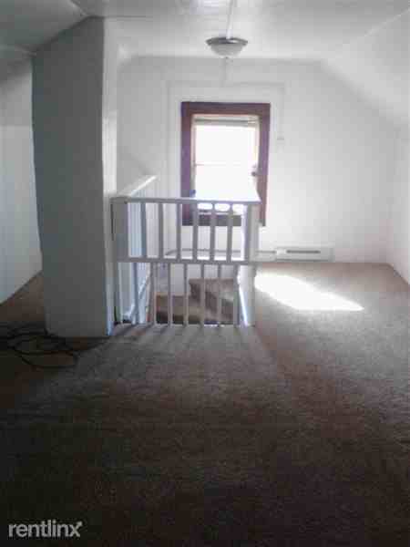 722 4th Ave SW - Photo 3 of 10