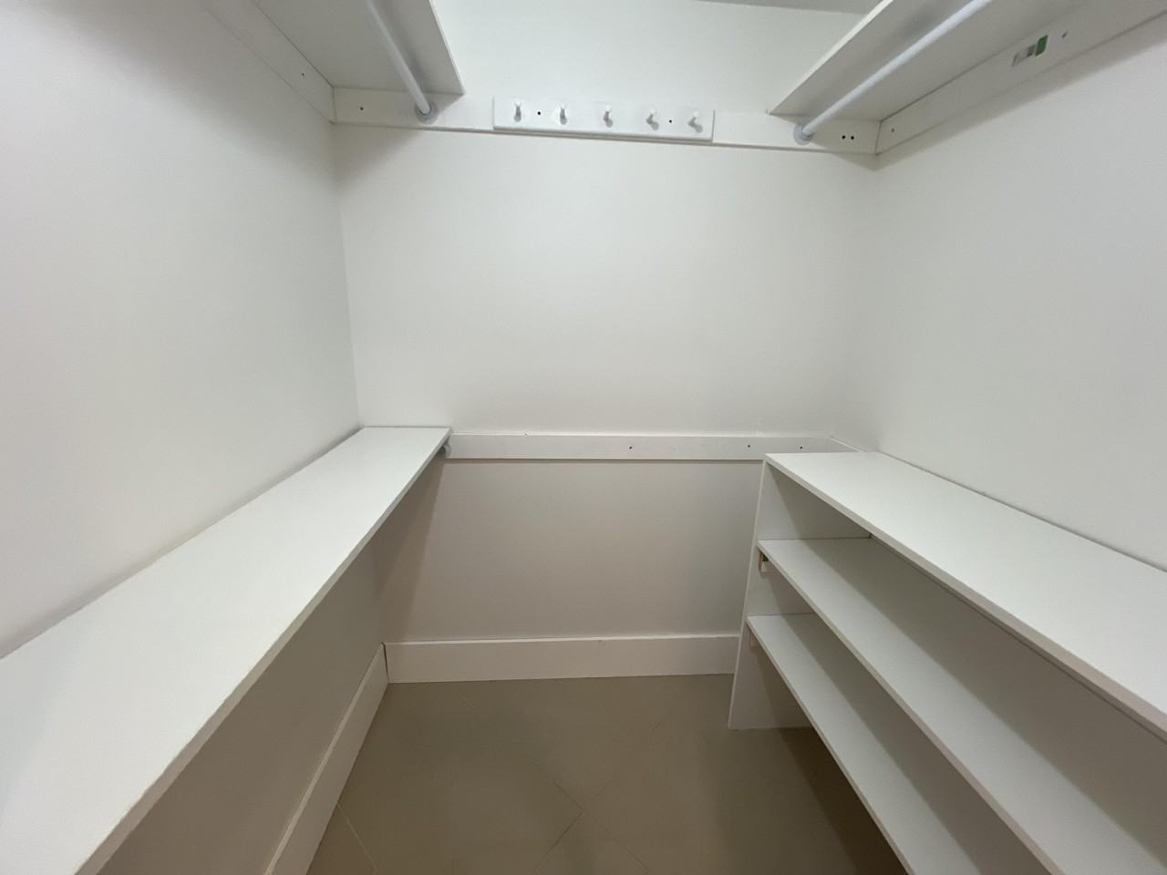 115 Sw 34th Ave - Photo 5 of 26