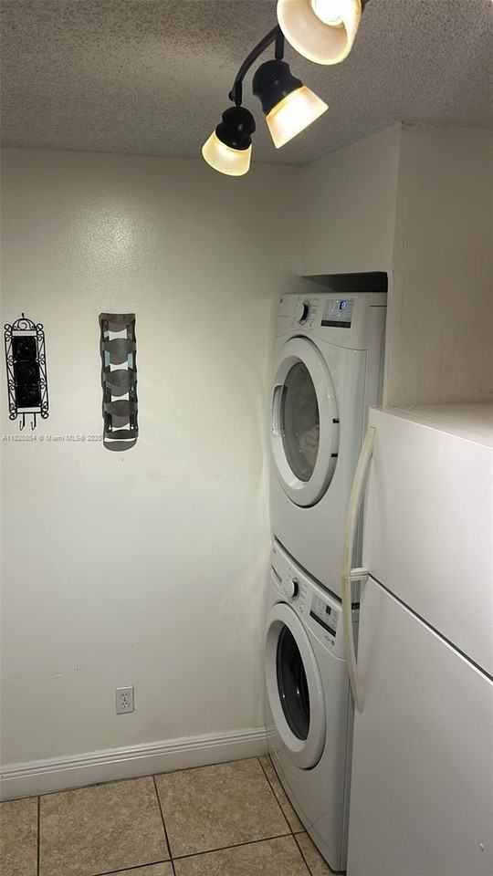 953 Coral Club Dr #953 - Photo 7 of 9