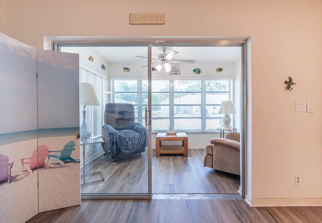 5061 Lakefront Blvd #B - Photo 7 of 40
