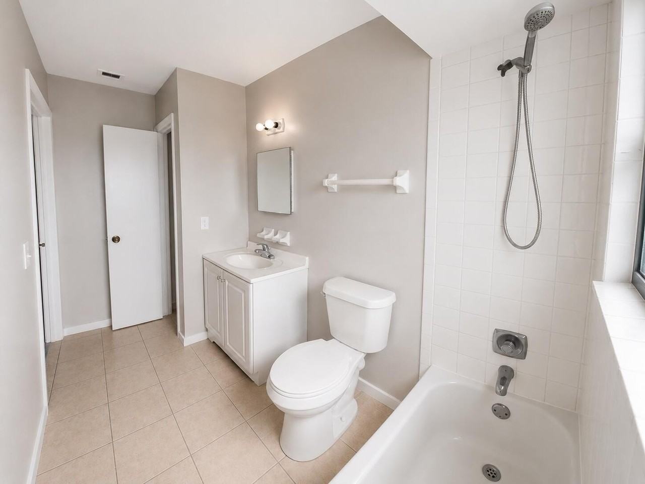 1794 Juno Rd #2 - Photo 7 of 9