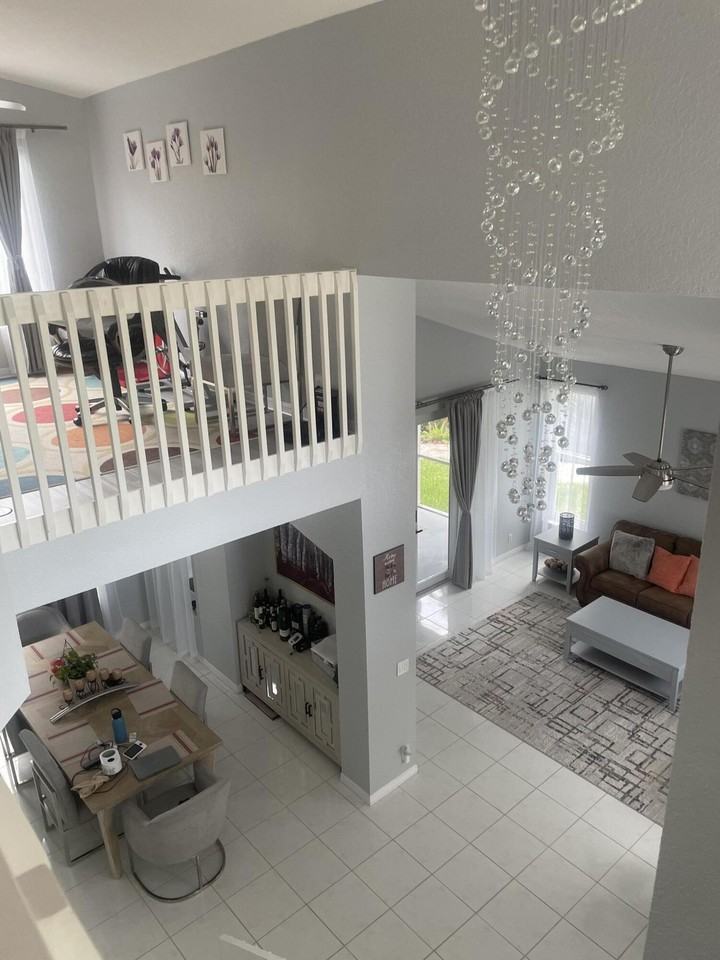 4251 Pine Hollow Cir - Photo 4 of 13