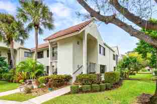5687 Fairway Park Dr - Photo 1 of 1